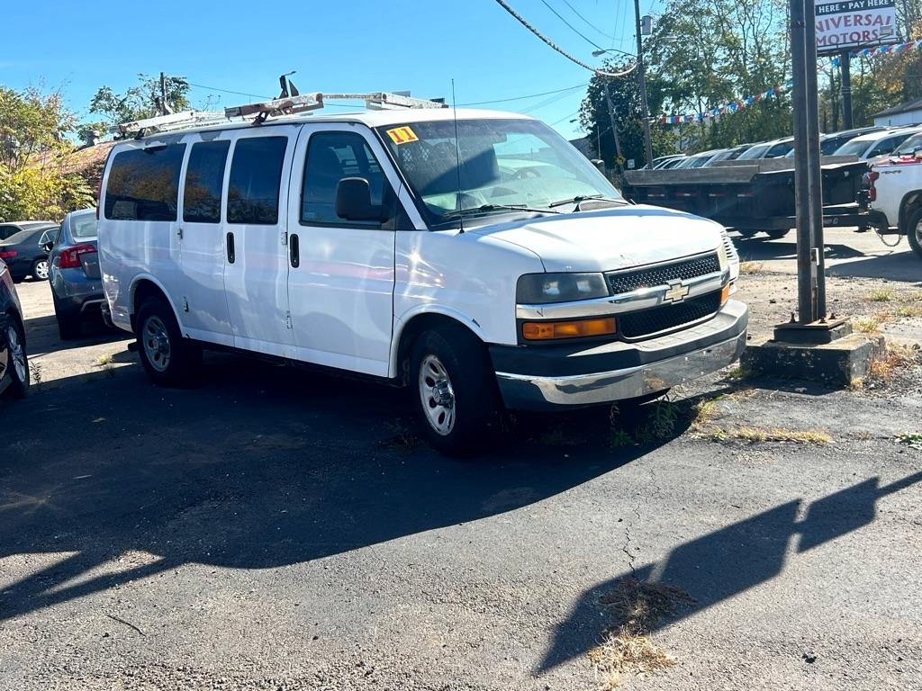 Chevrolet Express LT 1500 2011