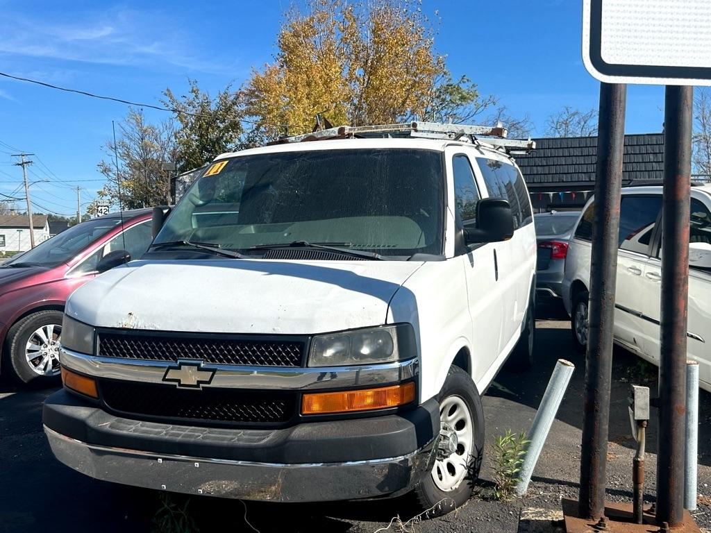 Chevrolet Express LT 1500 2011