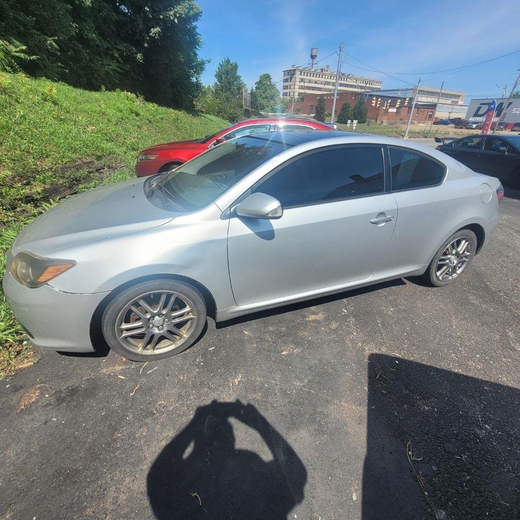 Scion tC Sports Coupe 4-Spd AT 2010