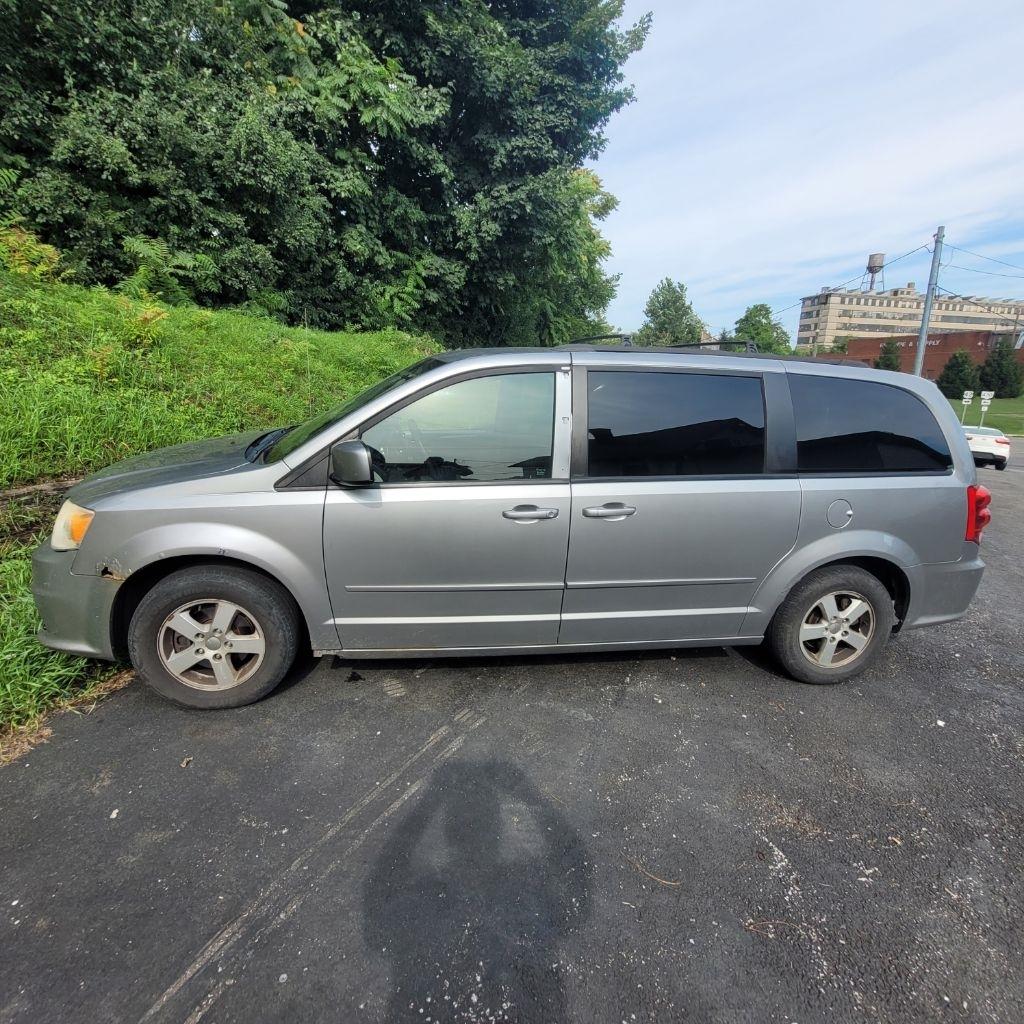 Dodge Grand Caravan SXT 2013