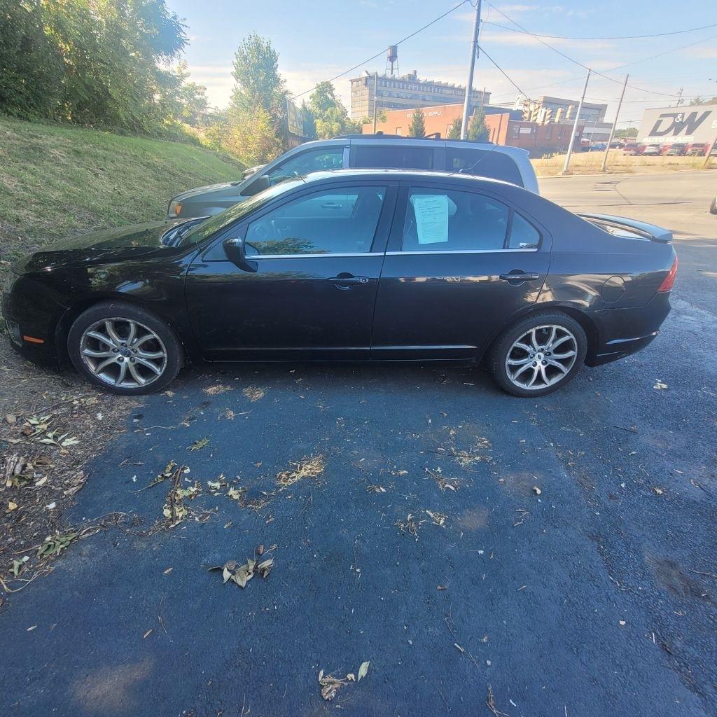 Ford Fusion SE 2012
