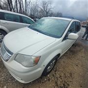 2012 Chrysler Town & Country 