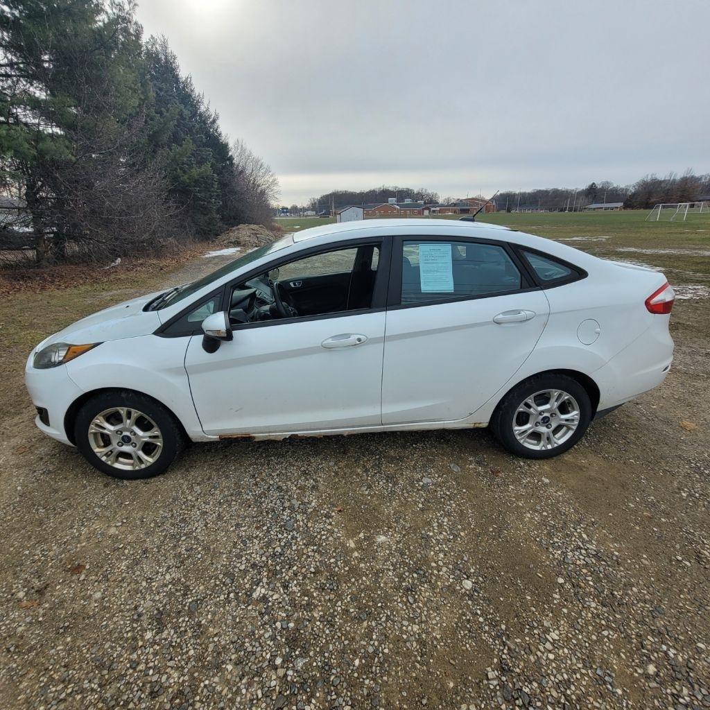 Ford Fiesta SE Sedan 2015