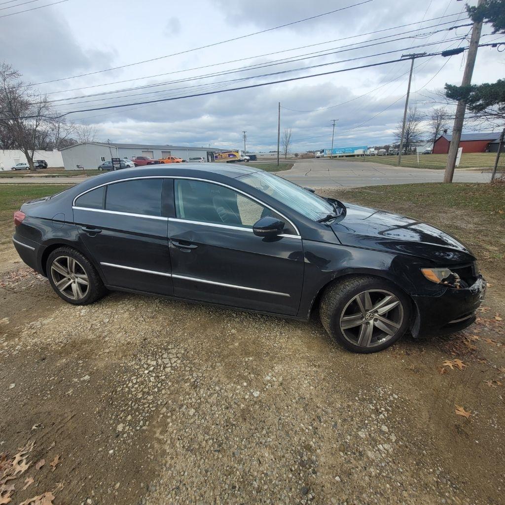 Volkswagen CC Sport w/Lighting Package 2013