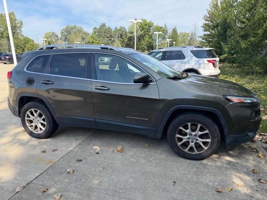 Jeep Cherokee Latitude 4WD 2015