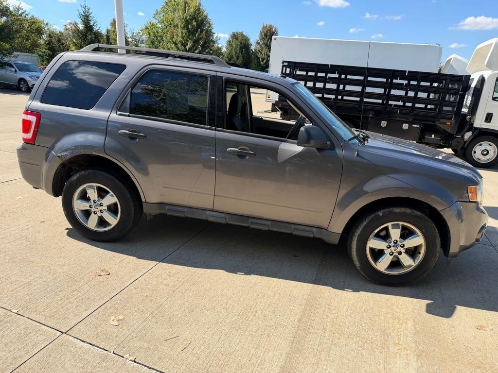 Ford Escape XLT FWD V6 2009