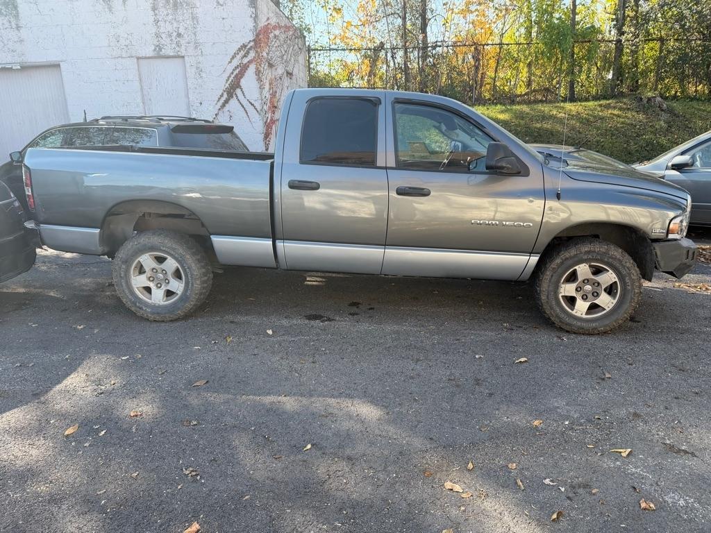 Dodge Ram 1500 ST Quad Cab Long Bed 4WD 2005