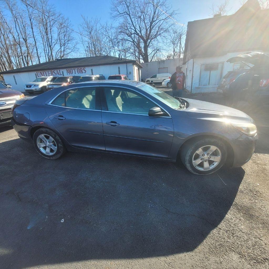 Chevrolet Malibu LS 2013