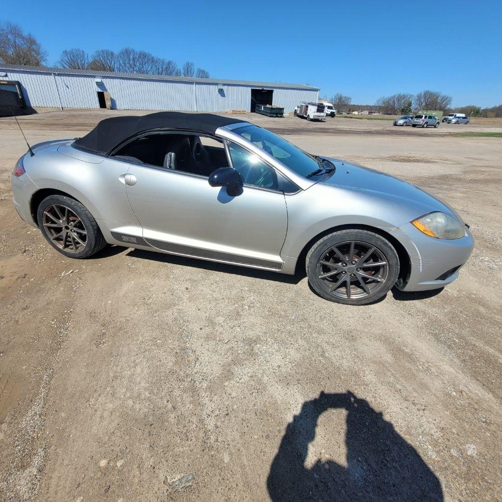 Mitsubishi Eclipse SE Spyder 2012