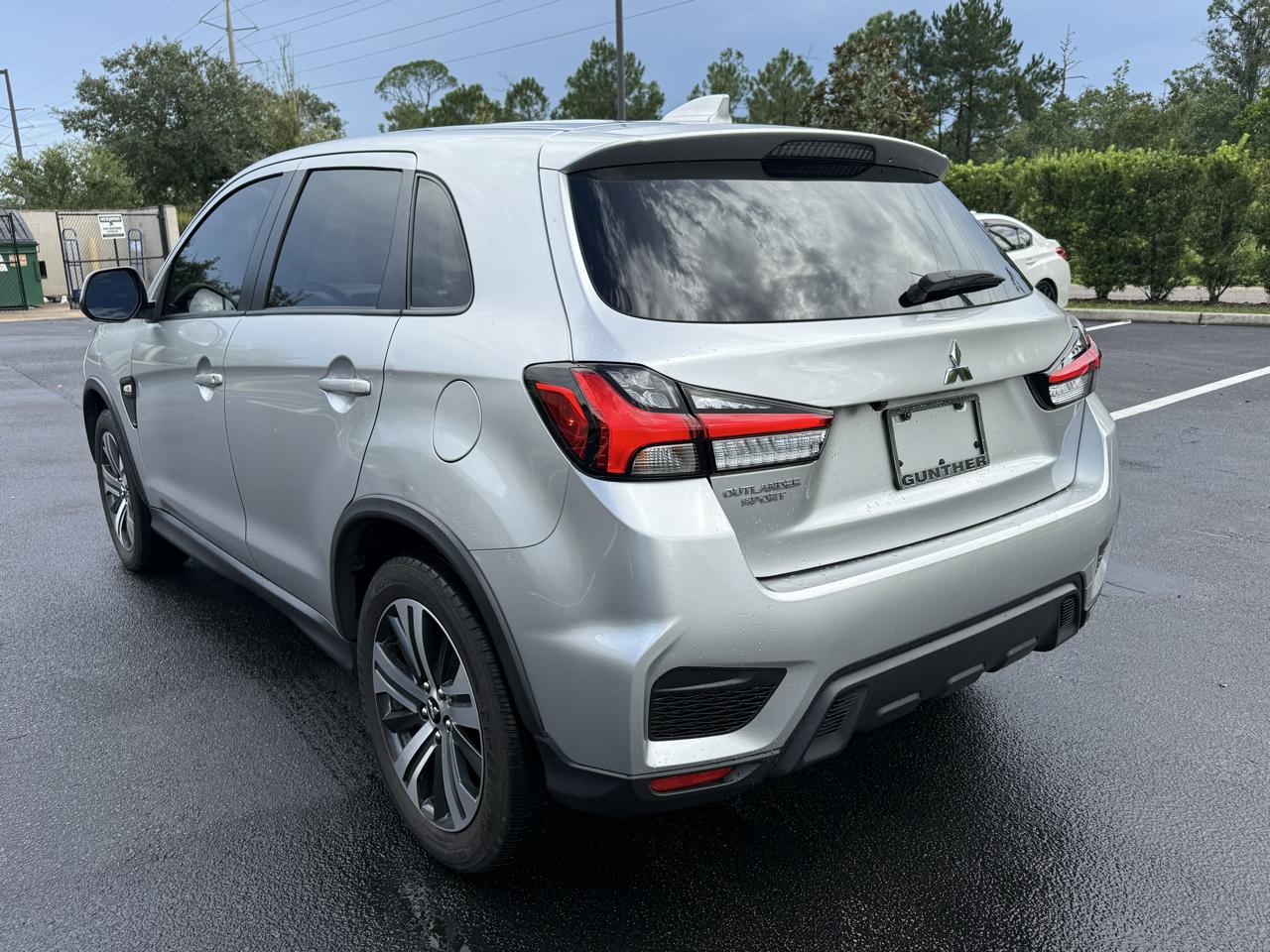 Mitsubishi Outlander Sport 2.0 ES CVT 2022
