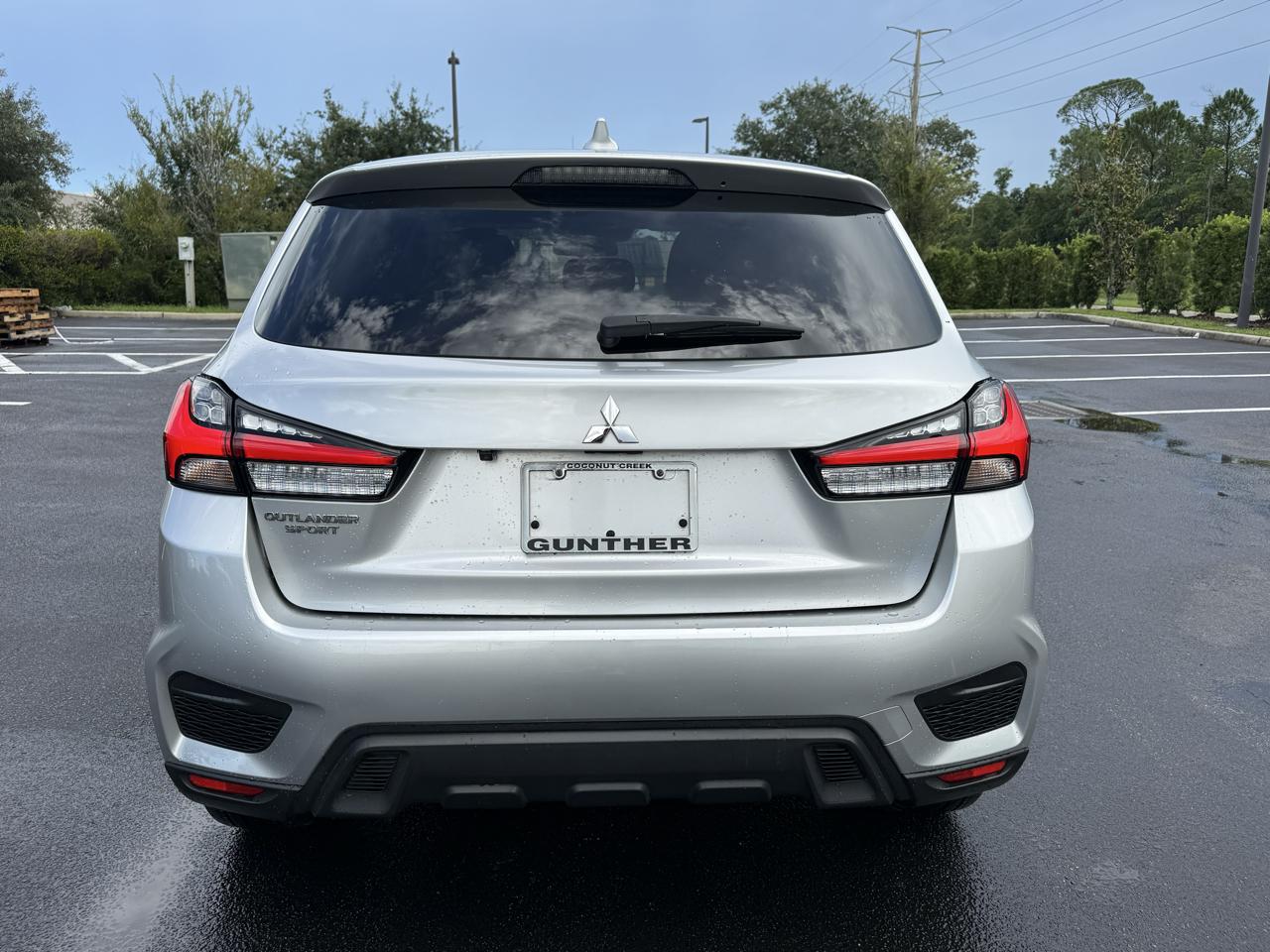 Mitsubishi Outlander Sport 2.0 ES CVT 2022