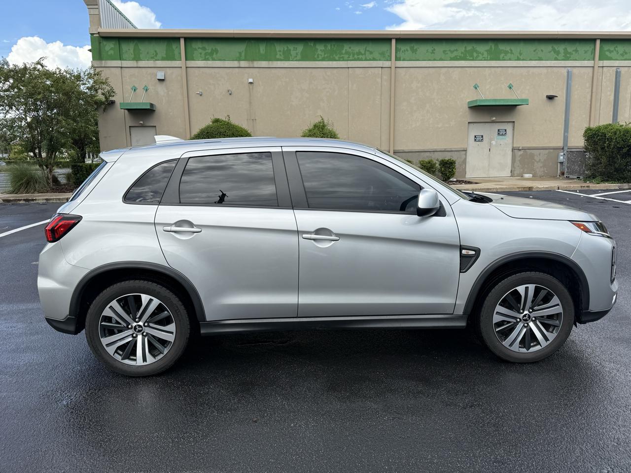 Mitsubishi Outlander Sport 2.0 ES CVT 2022