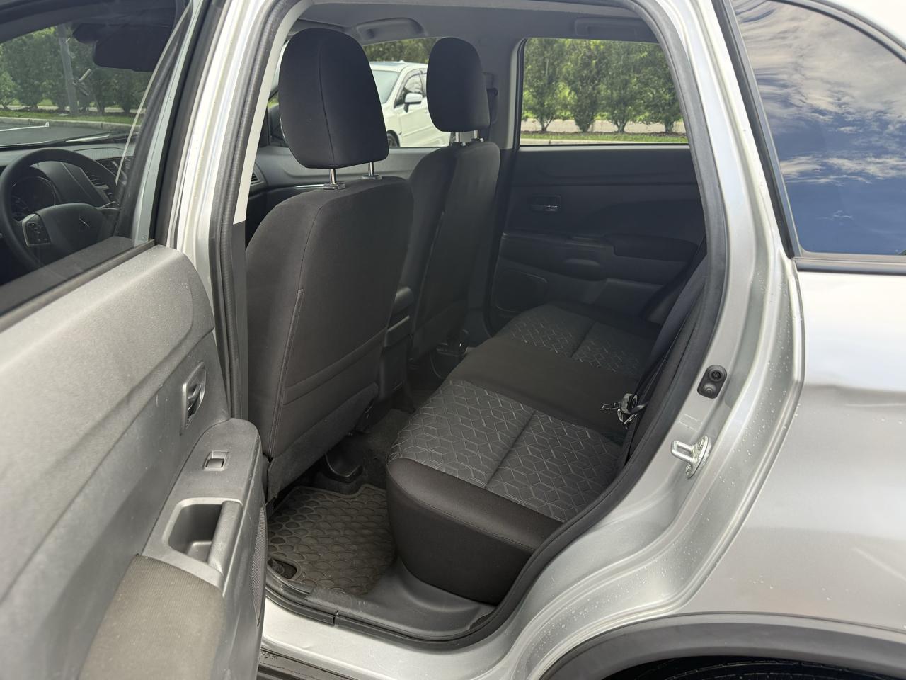Mitsubishi Outlander Sport 2.0 ES CVT 2022