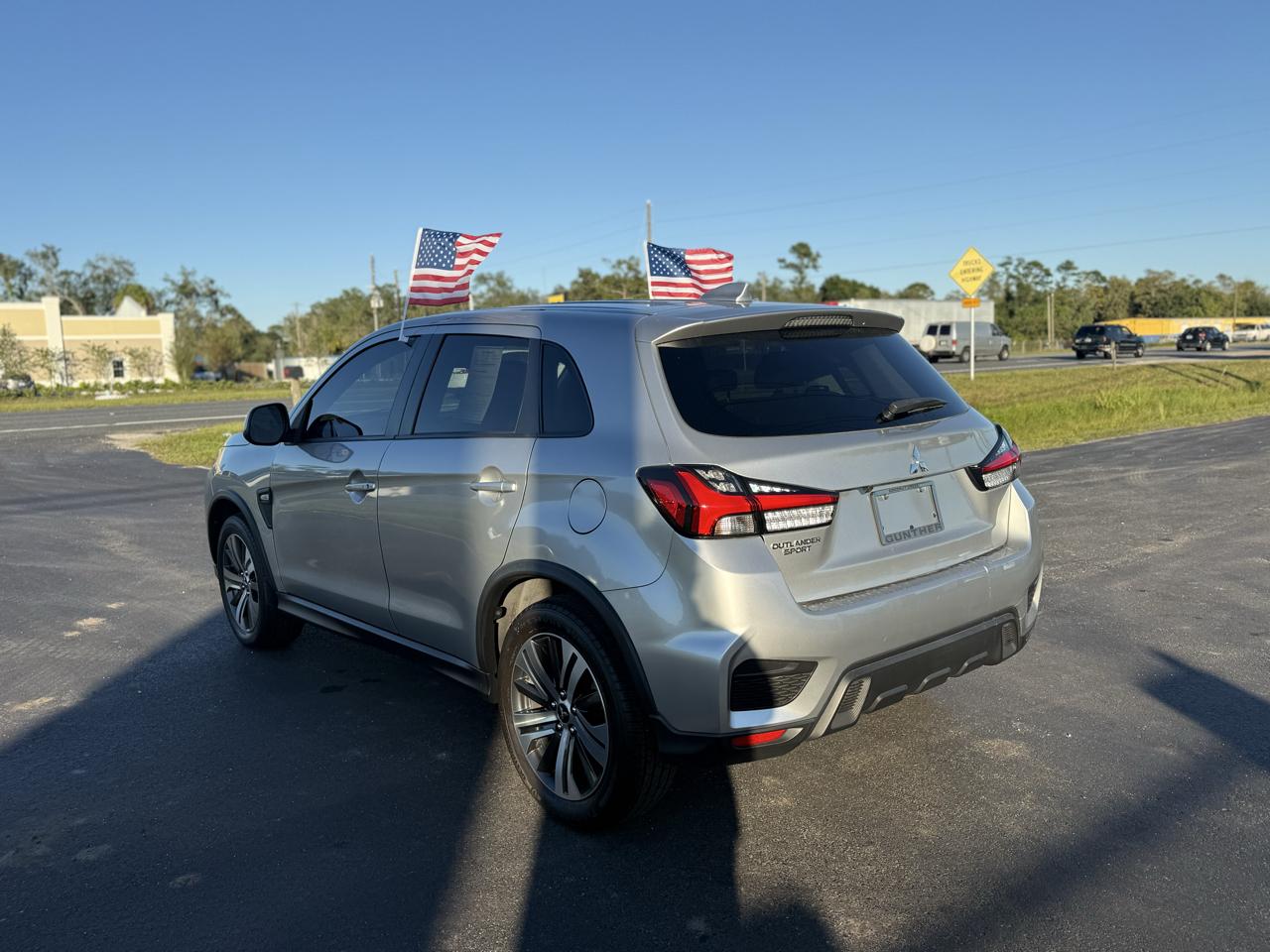 Mitsubishi Outlander Sport 2.0 ES CVT 2022