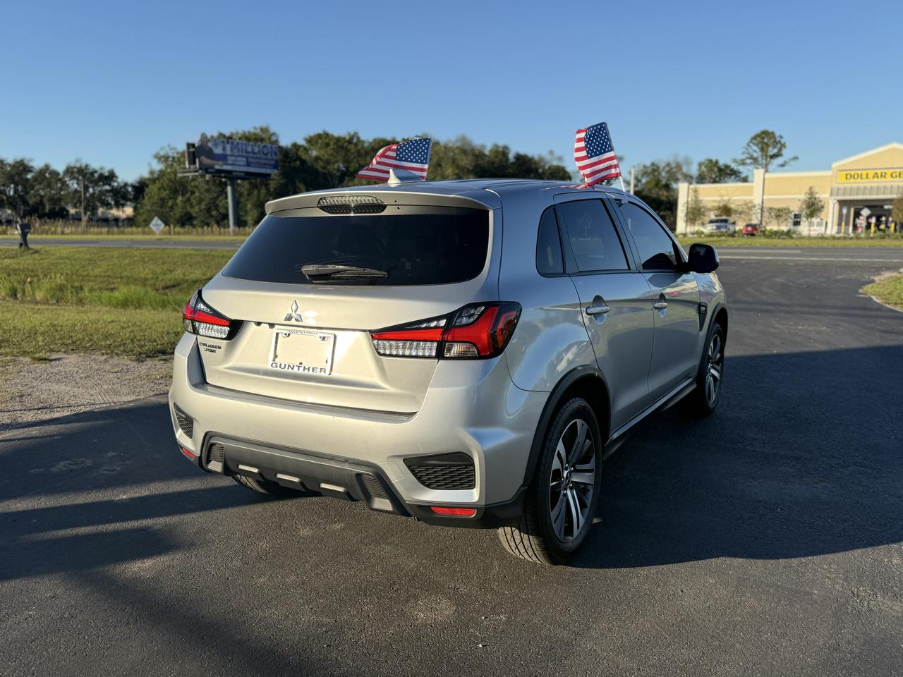 Mitsubishi Outlander Sport 2.0 ES CVT 2022