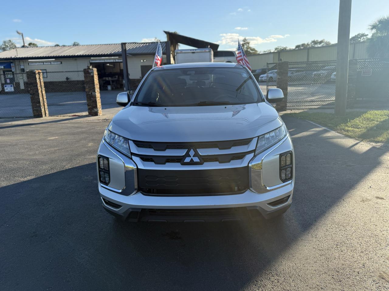 Mitsubishi Outlander Sport 2.0 ES CVT 2022