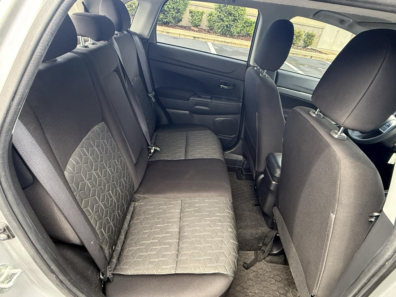 Mitsubishi Outlander Sport 2.0 ES CVT 2022