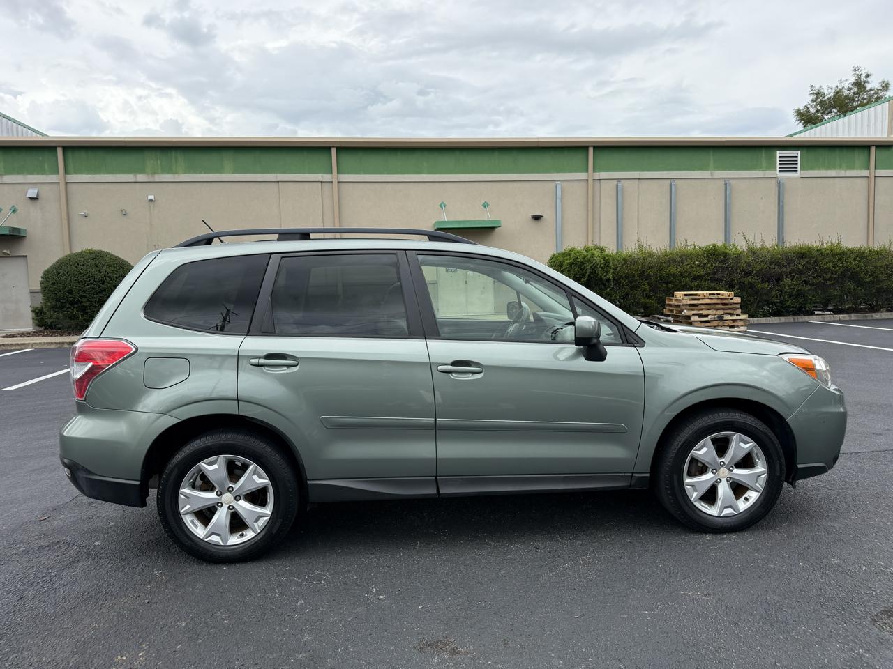 Subaru Forester 2.5i Premium 2015