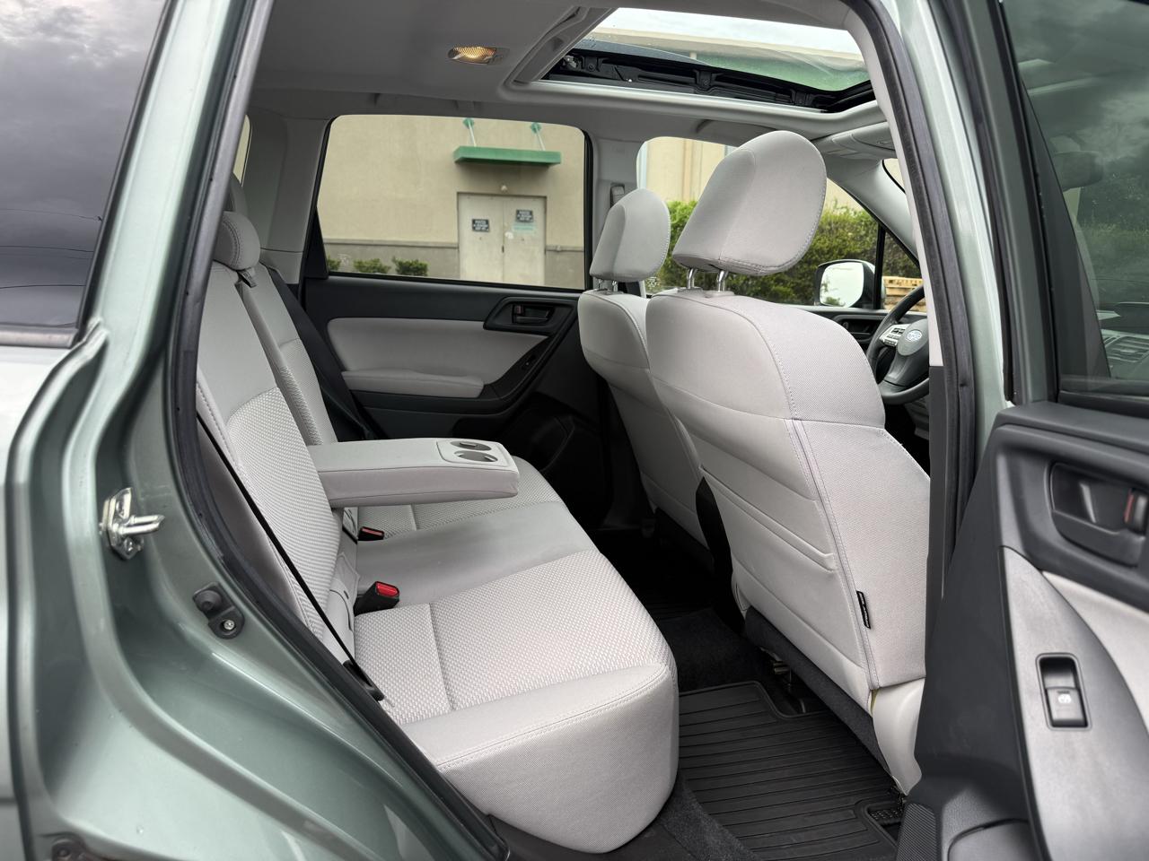 Subaru Forester 2.5i Premium 2015