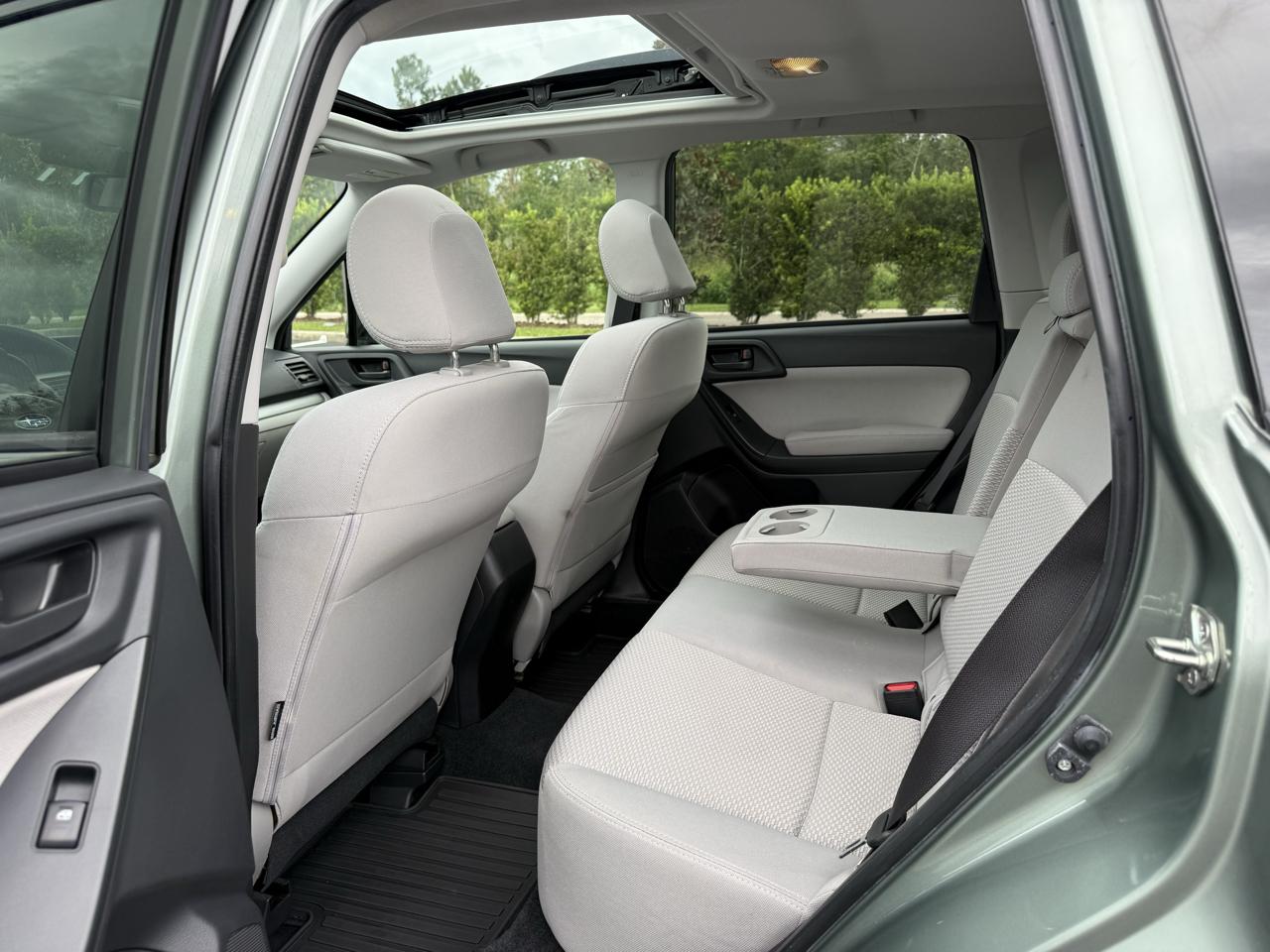 Subaru Forester 2.5i Premium 2015