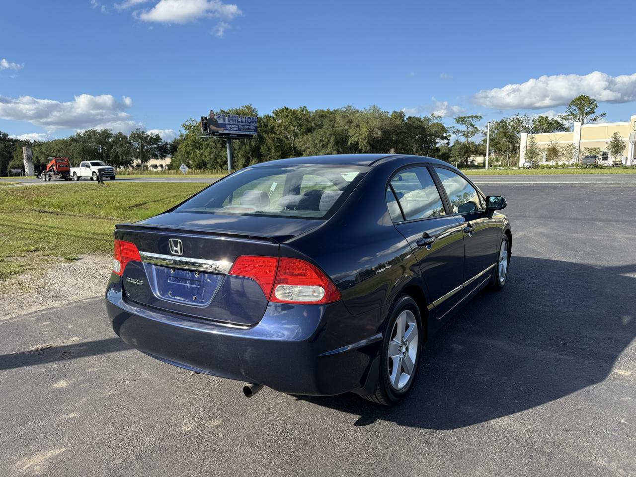Honda Civic LX-S Sedan 5-Speed AT 2010