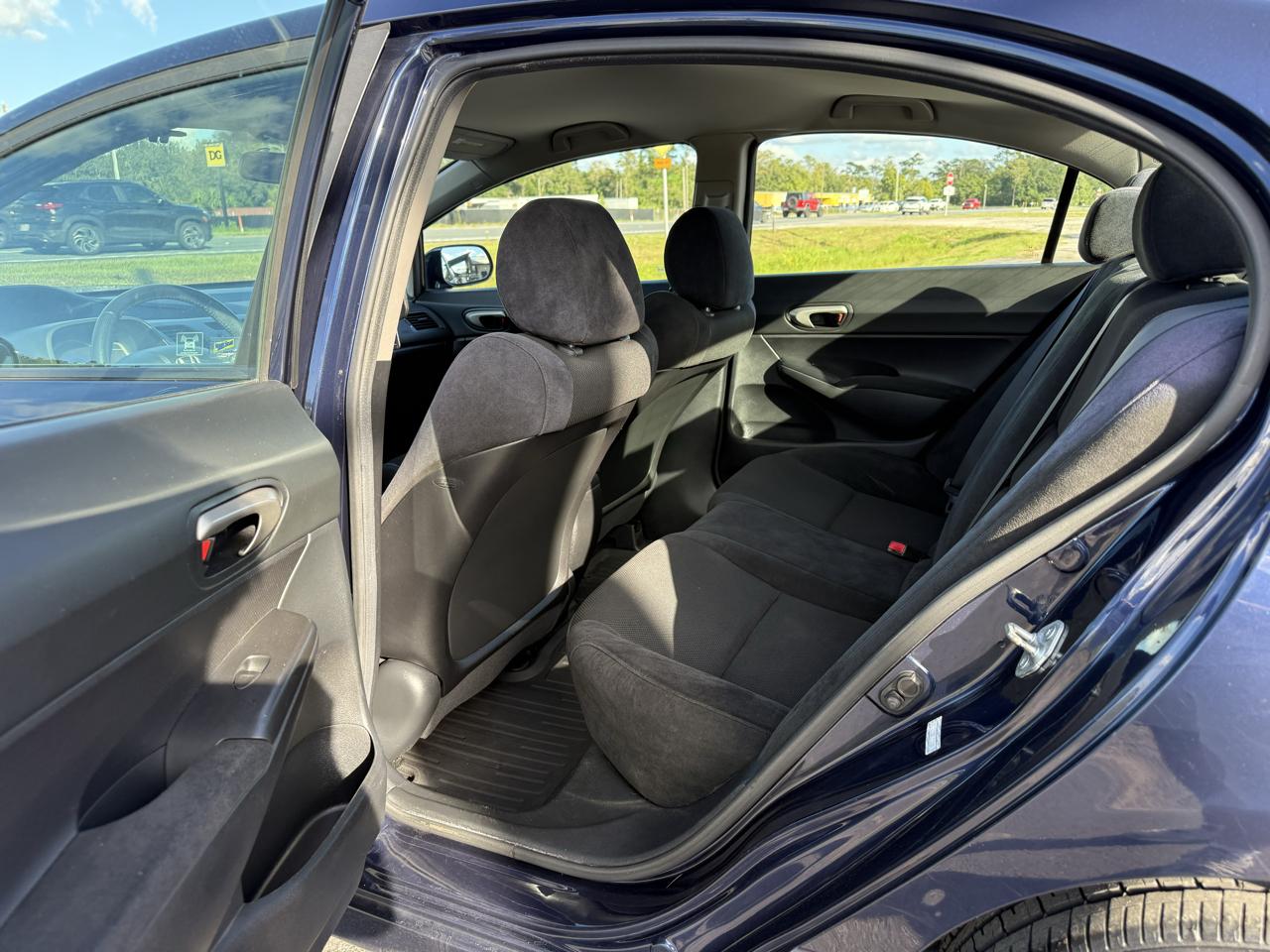 Honda Civic LX-S Sedan 5-Speed AT 2010