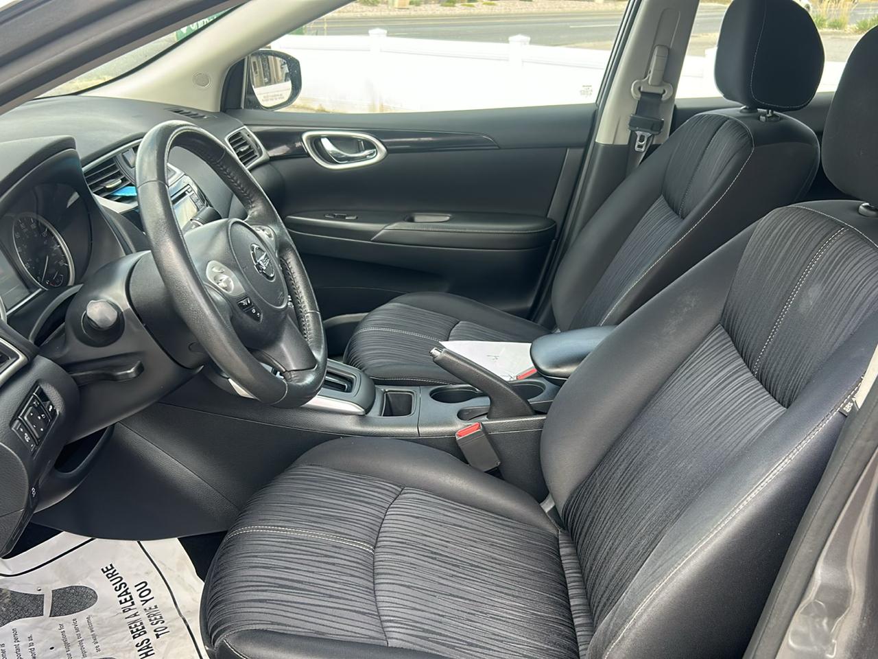 Nissan Sentra SV Sedan 2016