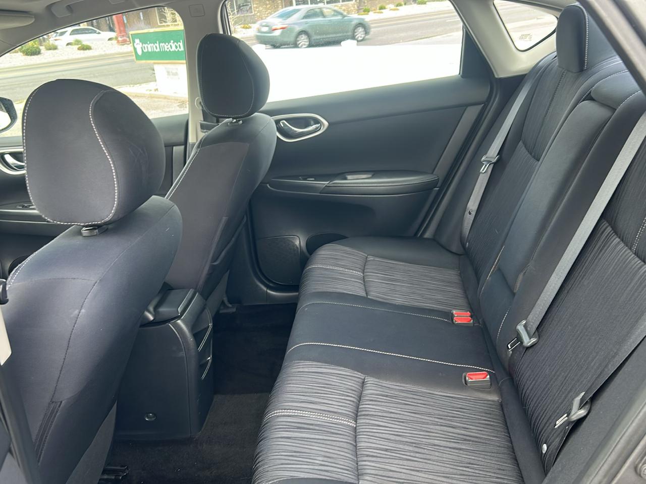 Nissan Sentra SV Sedan 2016