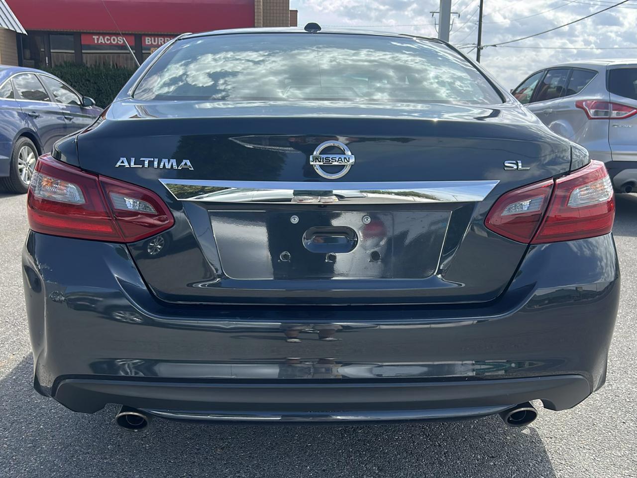 Nissan Altima 2.5 SV 2018