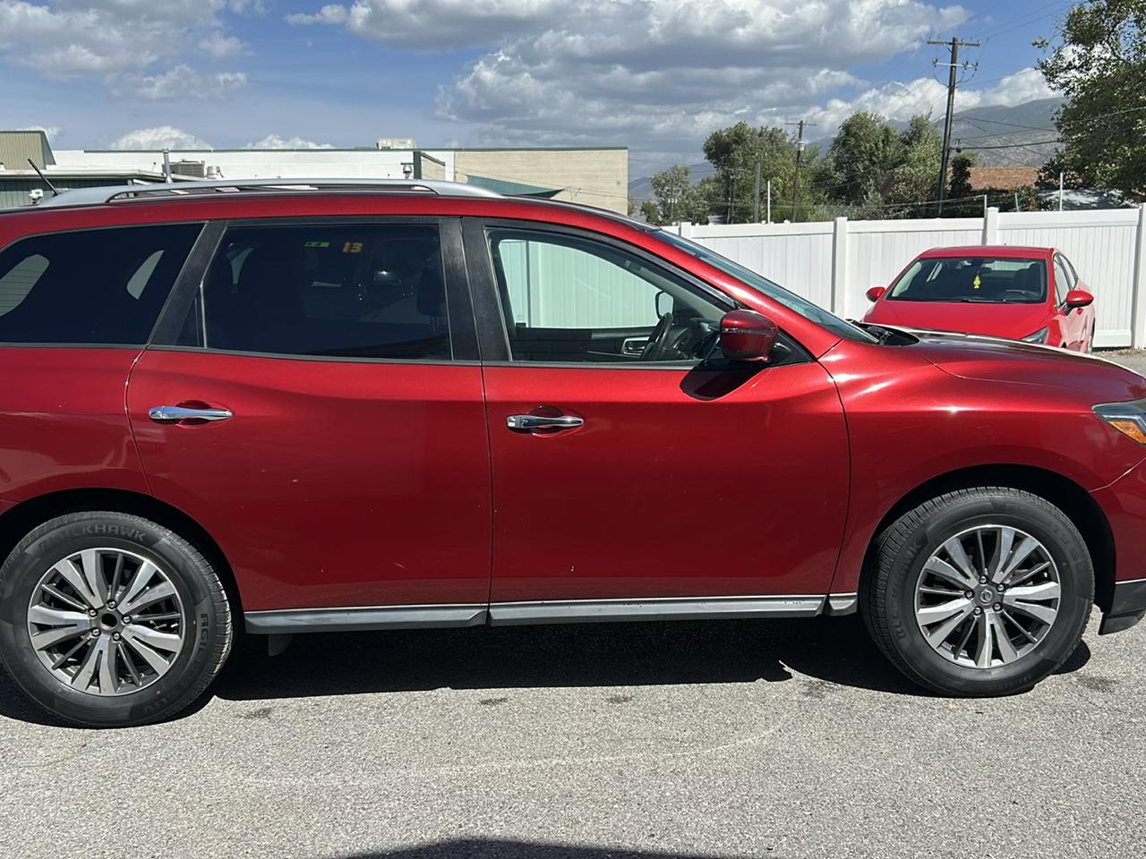 Nissan Pathfinder S 2WD 2018