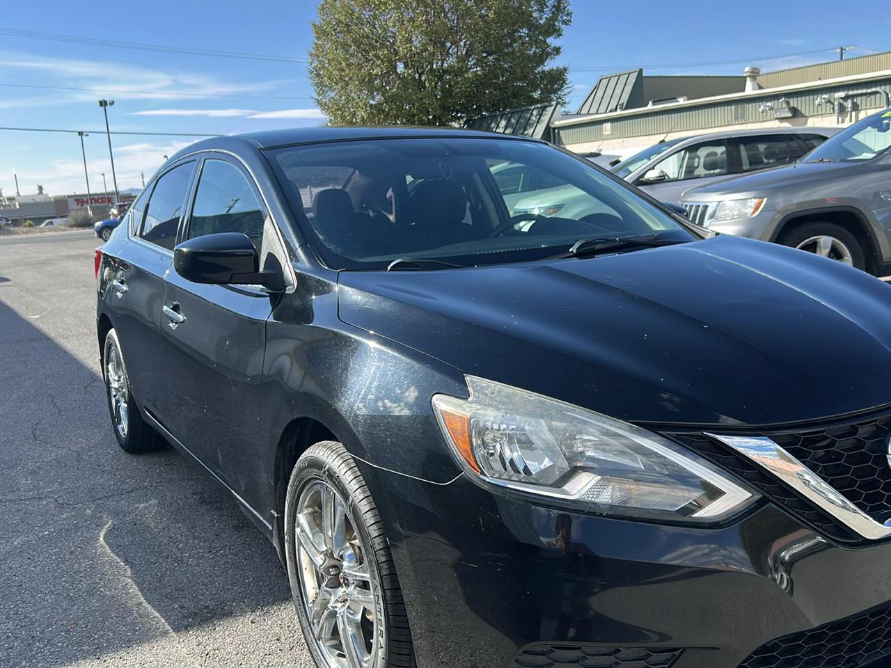 Nissan Sentra S 6MT 2017