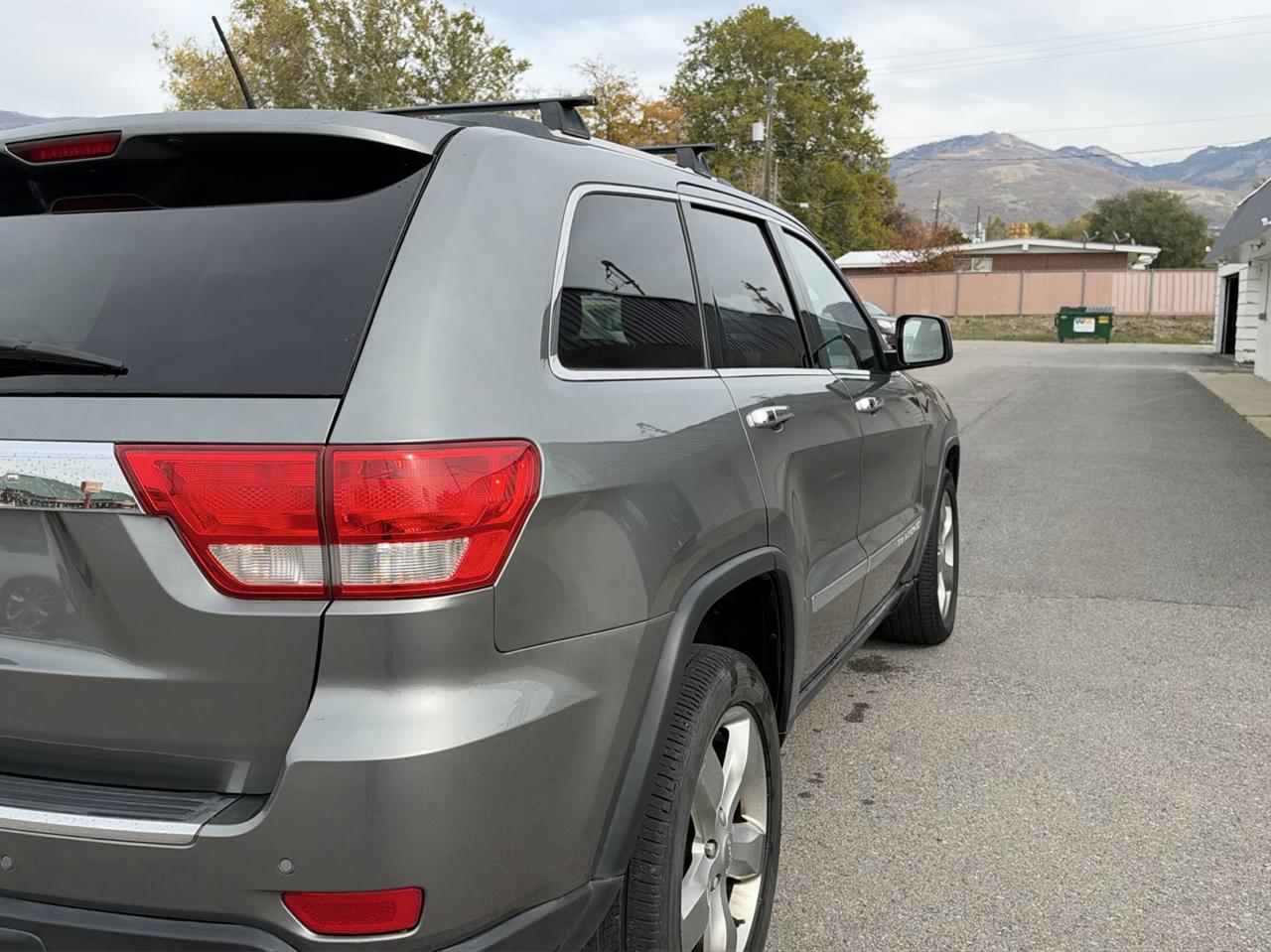 Jeep Grand Cherokee Limited 4WD 2013