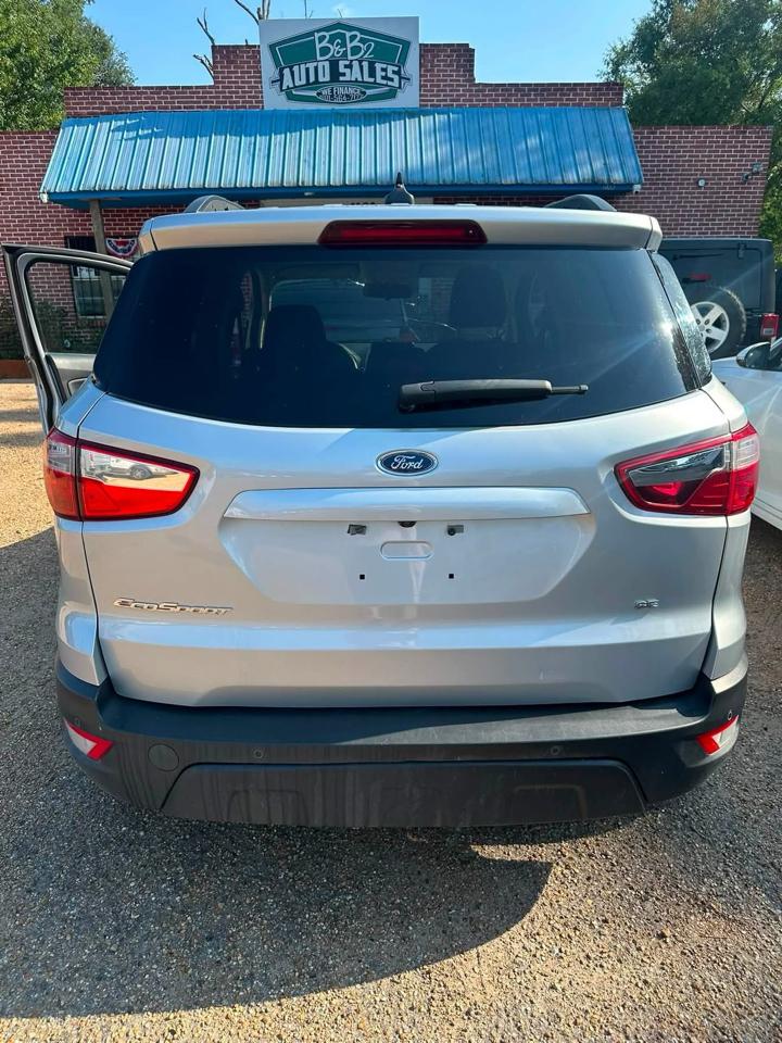 Ford EcoSport SE 2021