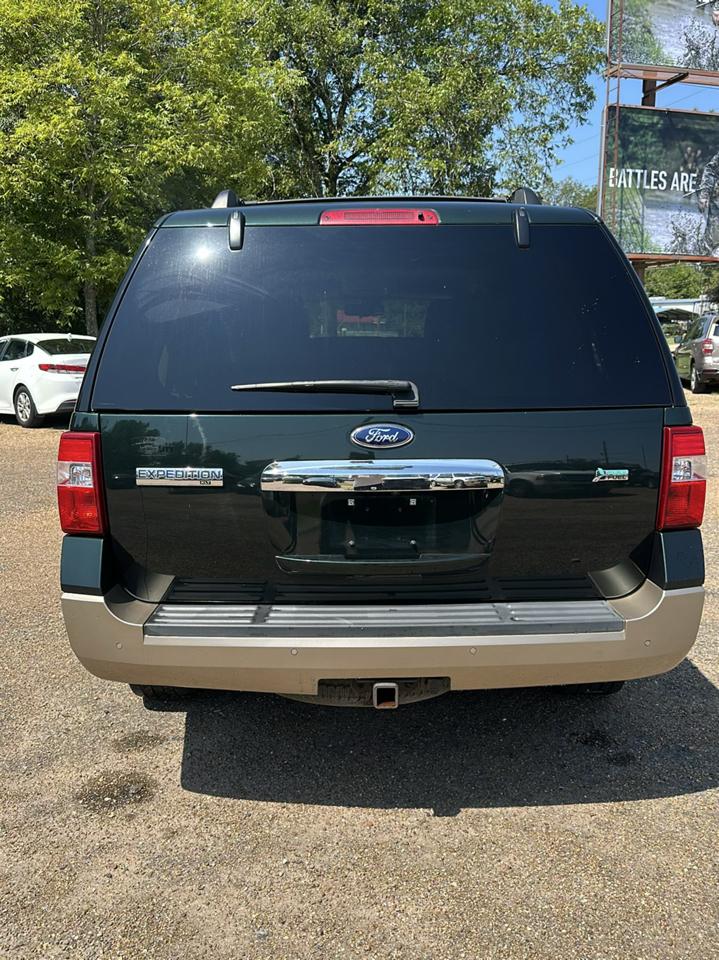 Ford Expedition XLT 4WD 2014