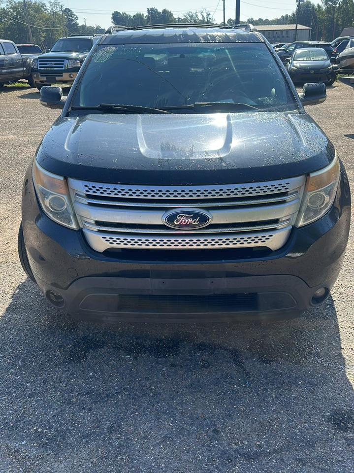 Ford Explorer XLT FWD 2012
