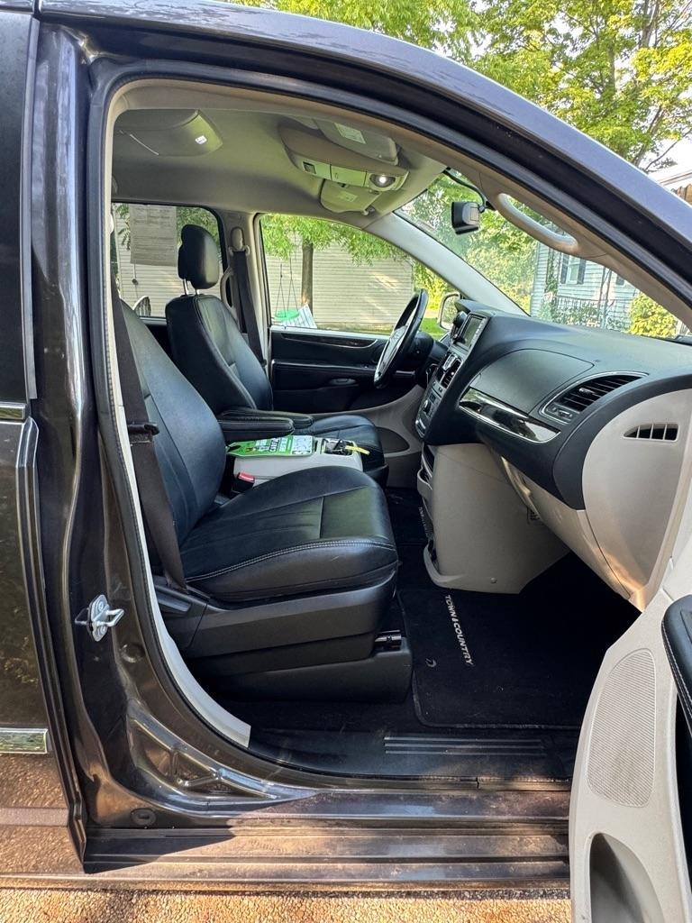 Chrysler Town & Country Touring 2015