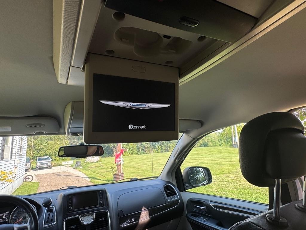 Chrysler Town & Country Touring 2015
