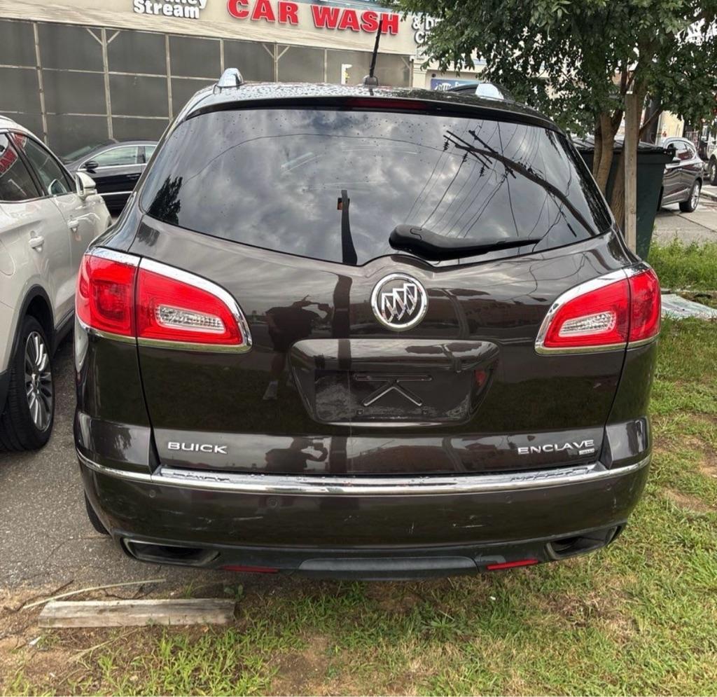 Buick Enclave Leather AWD 2013