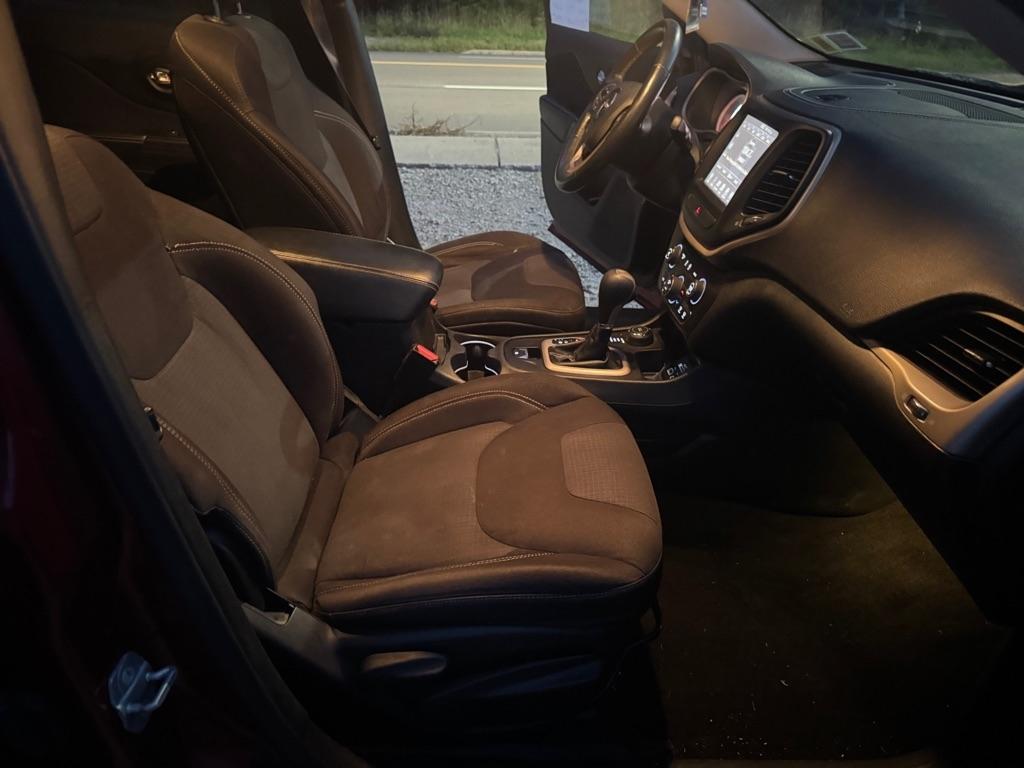 Jeep Cherokee Latitude 4WD 2015
