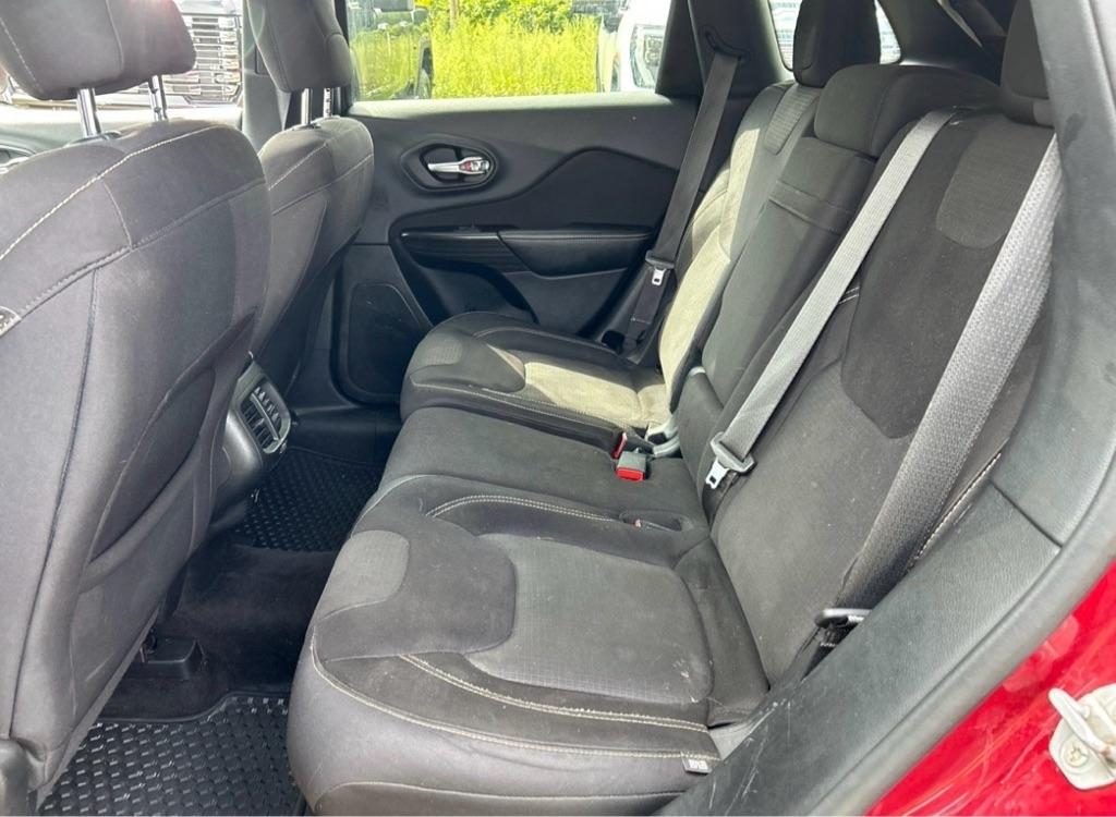 Jeep Cherokee Latitude 4WD 2015