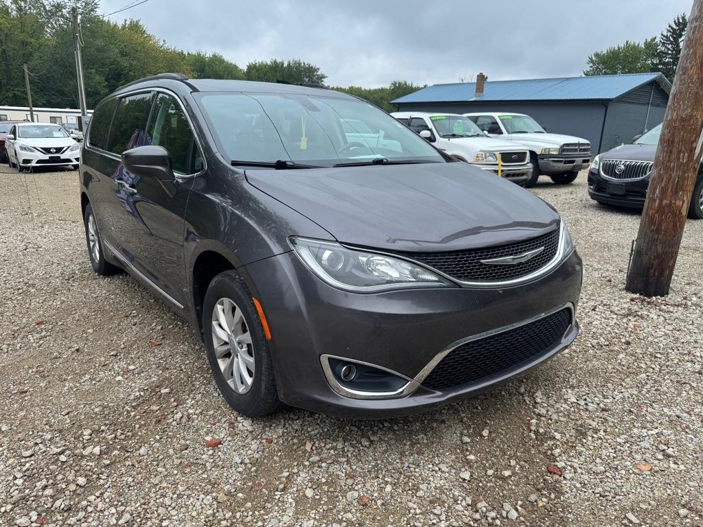 Chrysler Pacifica Touring-L 2017