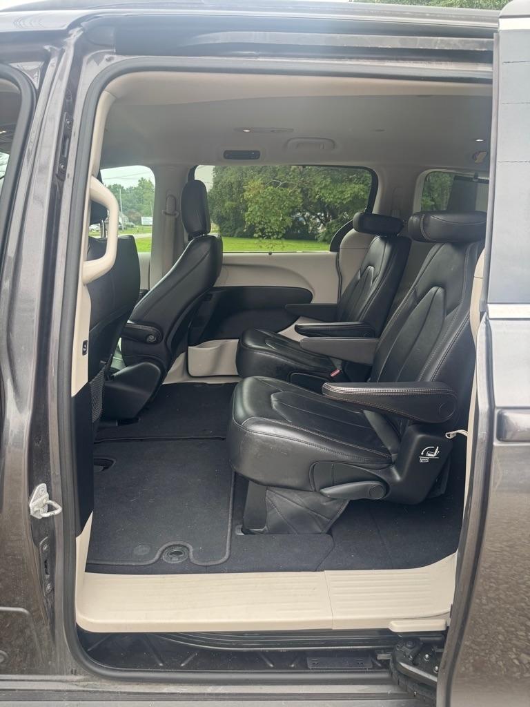Chrysler Pacifica Touring-L 2017