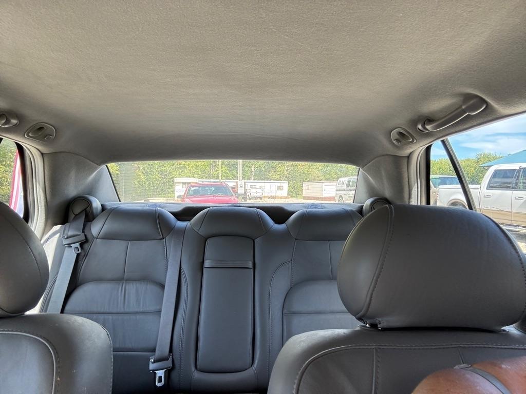 Cadillac DeVille Sedan 2005