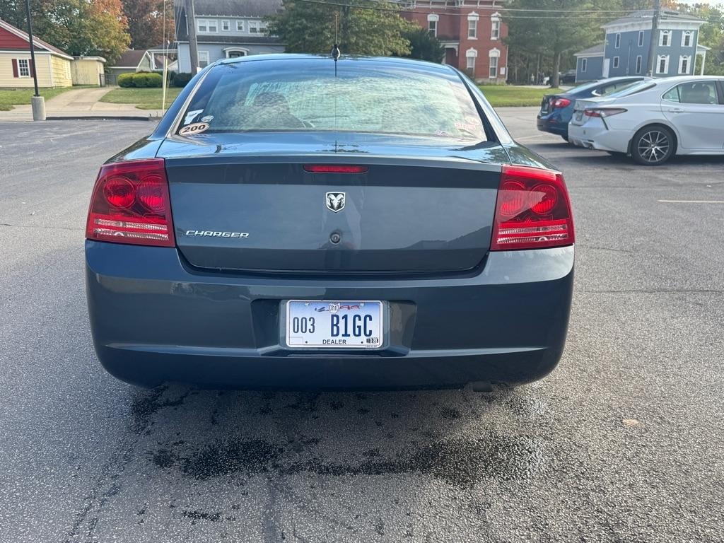 Dodge Charger SE 2008