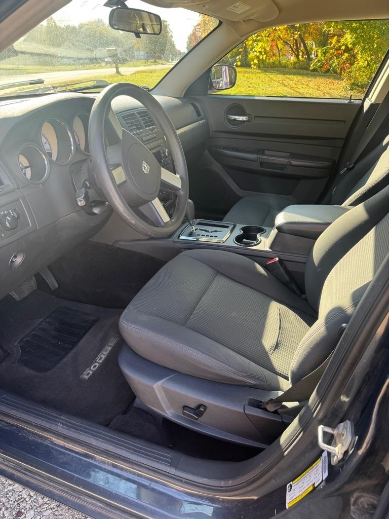 Dodge Charger SE 2008