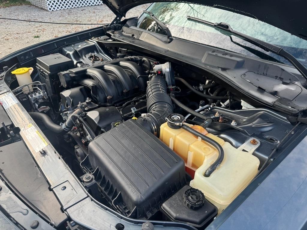 Dodge Charger SE 2008