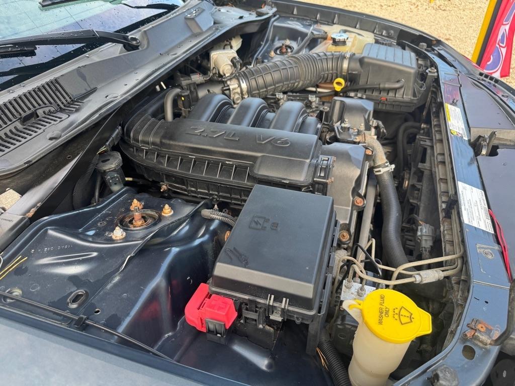 Dodge Charger SE 2008