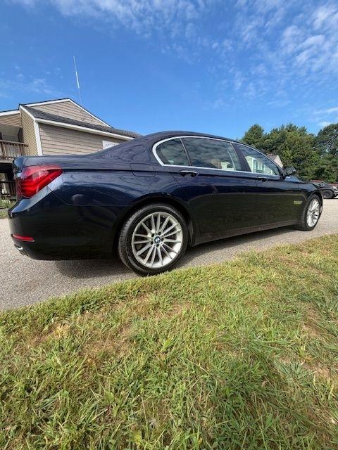 BMW Alpina B7 LWB xDrive 2013