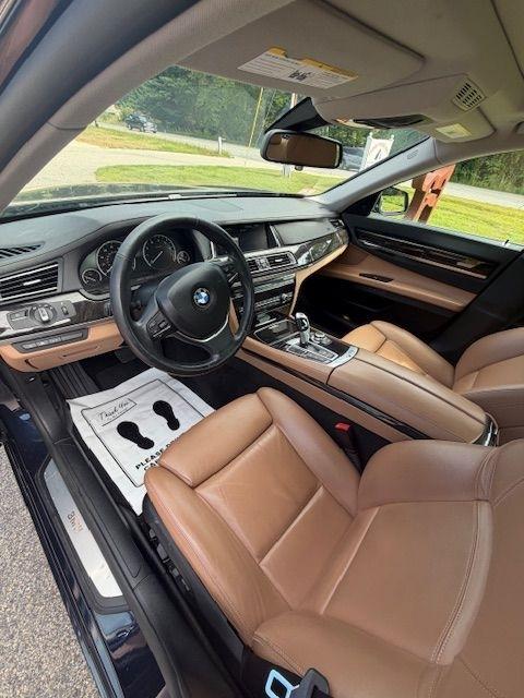 BMW Alpina B7 LWB xDrive 2013