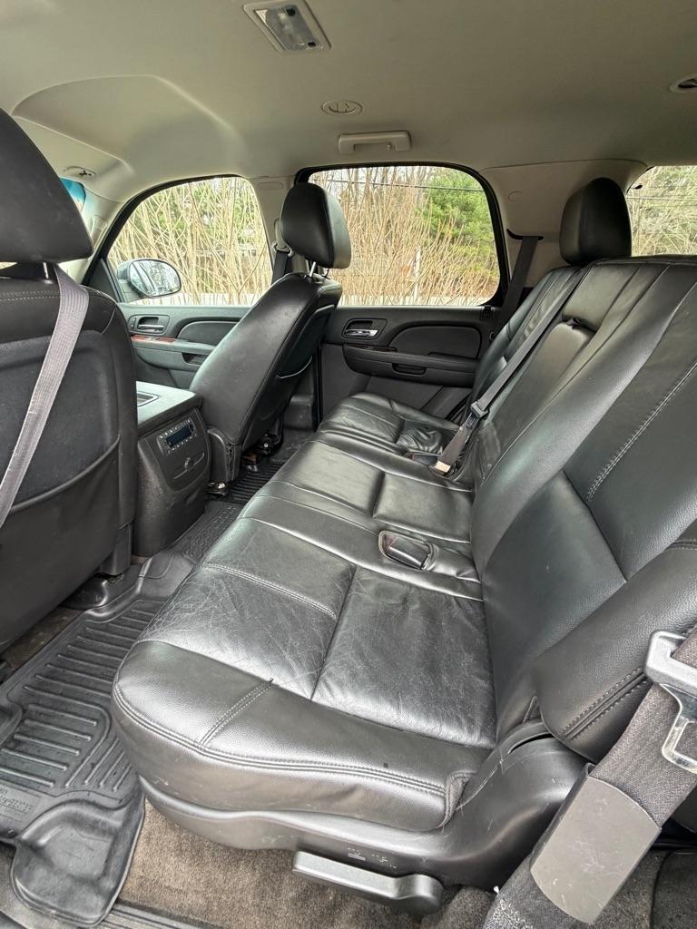 GMC Yukon SLT1 4WD 2011